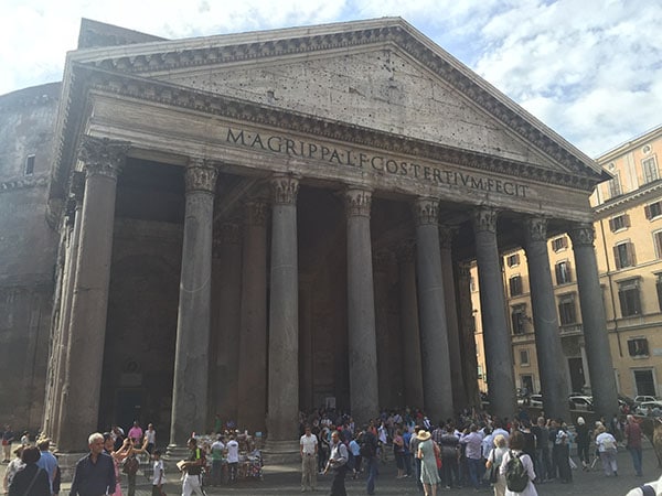 Pantheon-voorkant