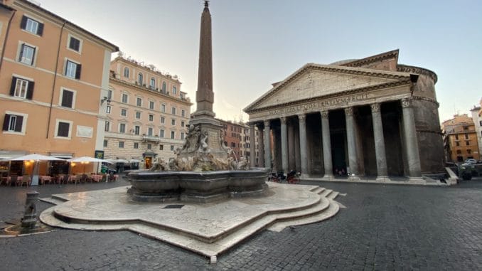 Piazza della Rotonda met Pantheon